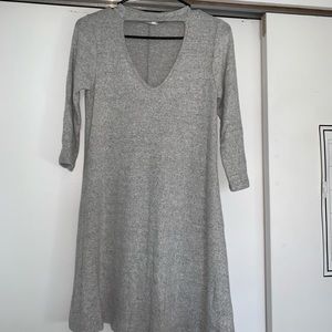 Soft Grey Keyhole 3/4 Sleeve Dress